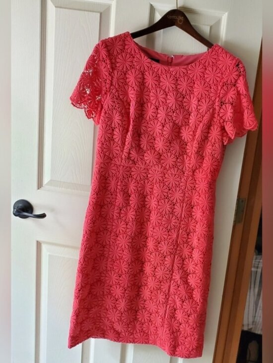 Talbots Lace Crochet Shift Floral Dress Size 4 - Picture 4 of 12